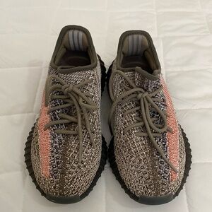 Yeezy Boost 350 US 6